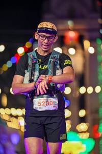 BIB: 5280
                            <button type="button" onclick="openModal(24884697)" class="btn btn-primary btn-sm float-right btn-popup" data-toggle="modal" data-target=".modal-high-quality">
                        <i class="fas fa-shopping-cart"></i> Add to Cart
                    </button>
                                            <button type="button" onclick="isThisMe(24884697, true)" class="btn btn-success btn-sm float-right btn-popup btn-isme hidden" data-toggle="tooltip" data-placement="bottom" title="นี่คือรูปของคุณใช่ไหม คลิกที่นี่เพื่อเอาเข้าอัลบั้ม">
                        <i class="fas fa-plus"></i> Add to album
                    </button>
                    <button type="button" onclick="isThisMe(24884697, false)" class="btn btn-warning btn-sm float-right btn-popup btn-isnotme hidden">
                        <i class="fas fa-ban"></i> Remove from album
                    </button>